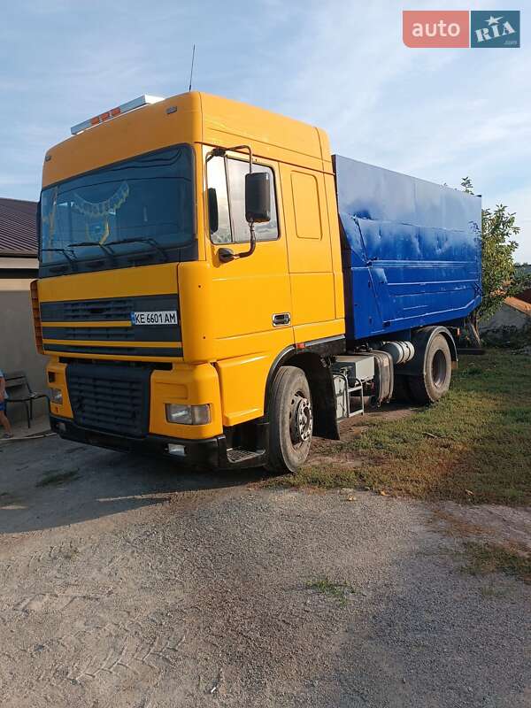 Самоскид DAF XF 95 1999 в Новомосковську