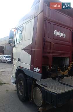Тягач DAF XF 95 2004 в 