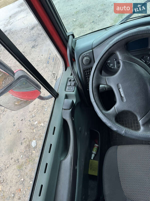 Тягач DAF XF 95 2006 в Немирове