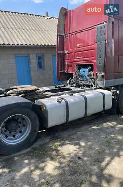 Тягач DAF XF 95 1999 в 
