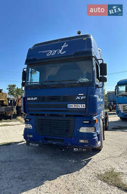 Тягач DAF XF 95 2004 в 