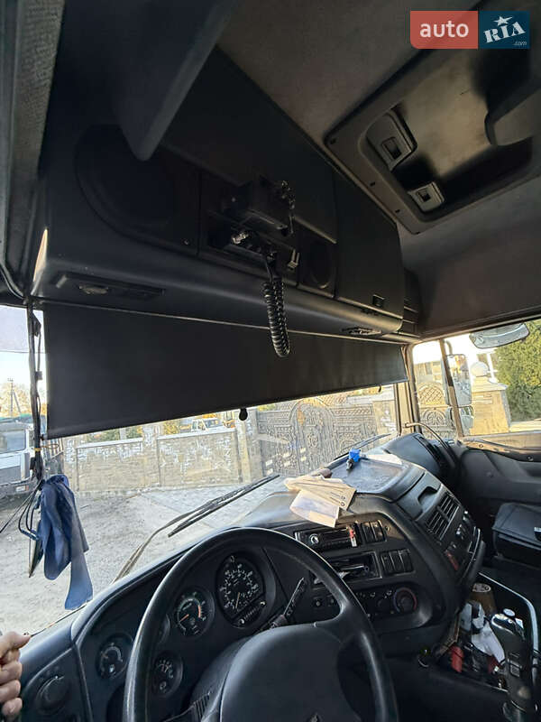 Тягач DAF XF 95 2002 в Чернівцях