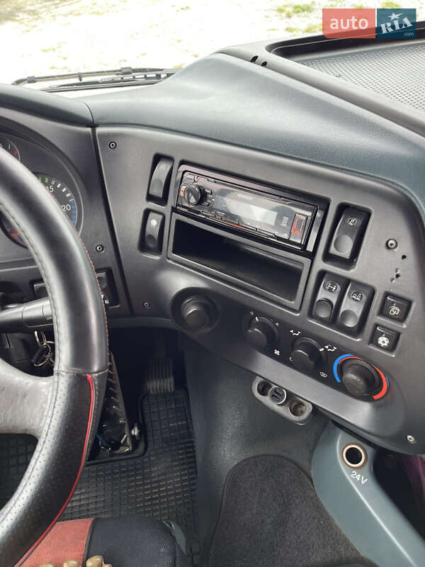 Вантажний фургон DAF XF 95 2003 в Рівному фото 29 Вантажний фургон DAF XF 95 2003 в Рівному