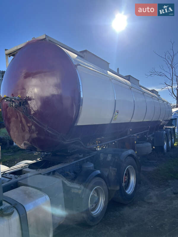 Тягач DAF XF 95 2006 в Одесі