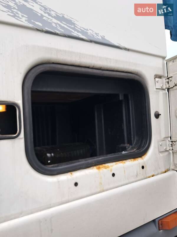 Тягач DAF XF 95 2006 в Борисполі