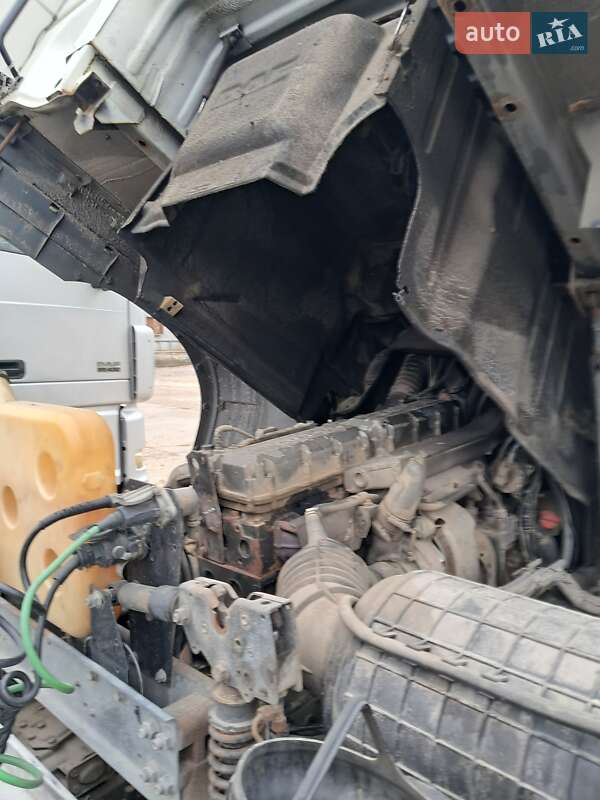 Тягач DAF XF 95 2006 в Борисполі