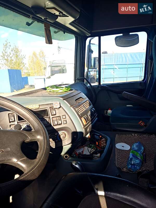 Зерновоз DAF XF 95 2005 в Броварах