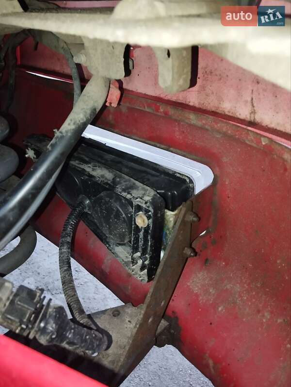 Вантажний фургон DAF XF 95 2006 в Кременчуці