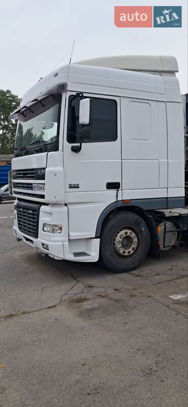 Зерновоз DAF XF 95 2003 в Виннице фото 13 Зерновоз DAF XF 95 2003 в Виннице