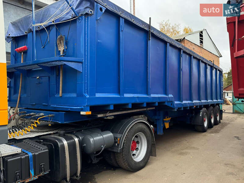 Тягач DAF XF 95 2001 в Ніжині