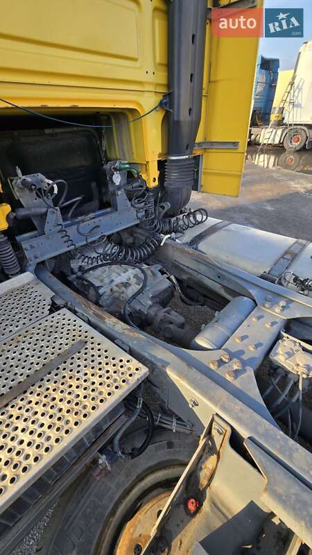 Тягач DAF XF 95 2003 в Каменском