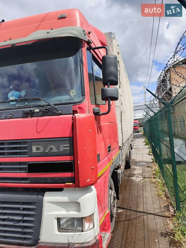 Грузовой фургон DAF XF 95 2000 в Полтаве