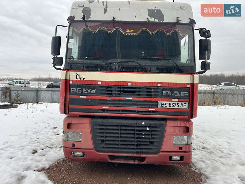 DAF XF 95 2000 DAF XF 95 2000