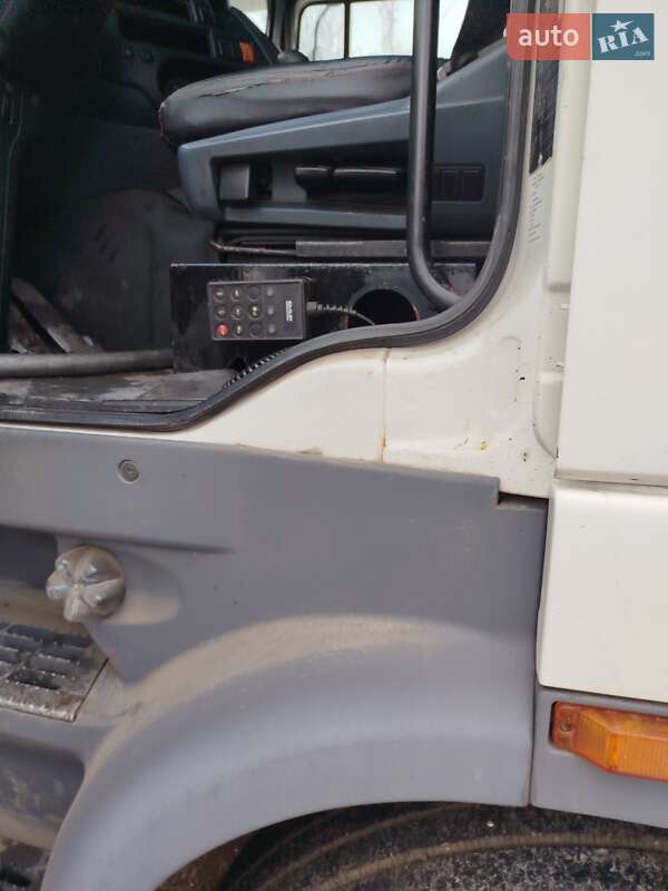 Тягач DAF XF 95 1999 в Подольске фото 8 Тягач DAF XF 95 1999 в Подольске