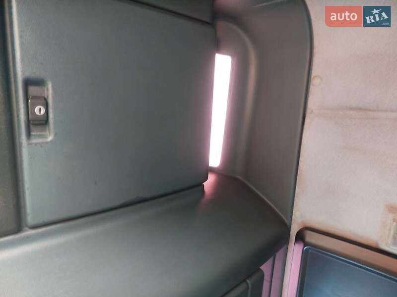 Тягач DAF XF 95 2006 в Одессе