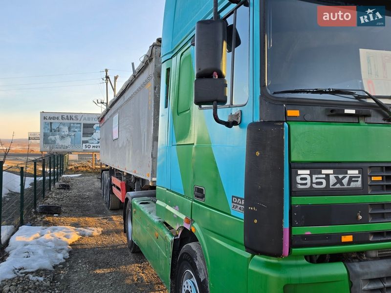 Тягач DAF XF 95 2002 в Збараже