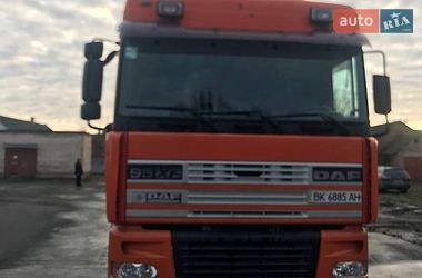Контейнеровоз DAF XF 95 2000 в Костополе