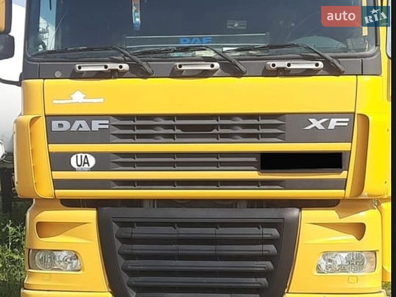 Тягач DAF XF 95 2005 в Дунаевцах