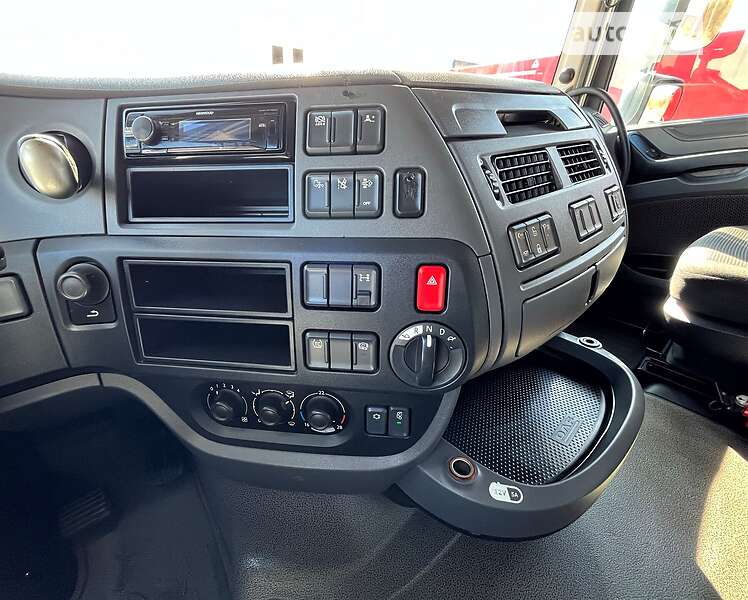 Тягач DAF XF 2016 в Львові
