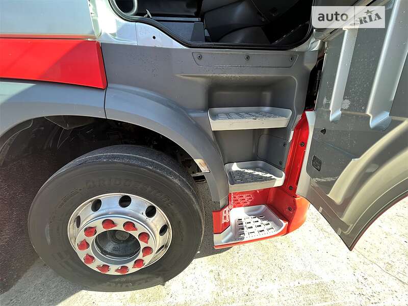 Тягач DAF XF 2016 в Львове