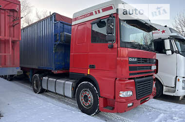 Тягач DAF XF 2004 в Прилуках