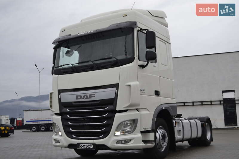Тягач DAF XF 2015 в Хусті