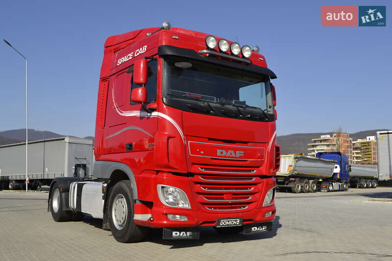 Тягач DAF XF 2015 в Хусте