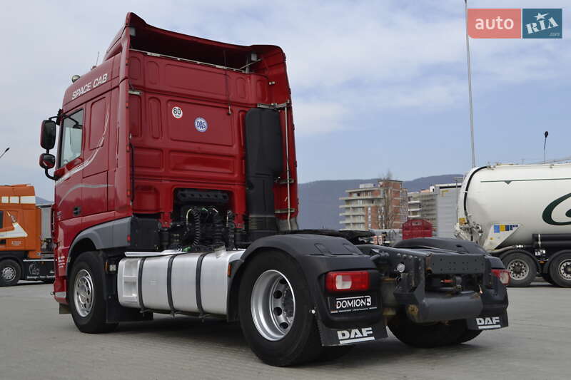 Тягач DAF XF 2015 в Хусте