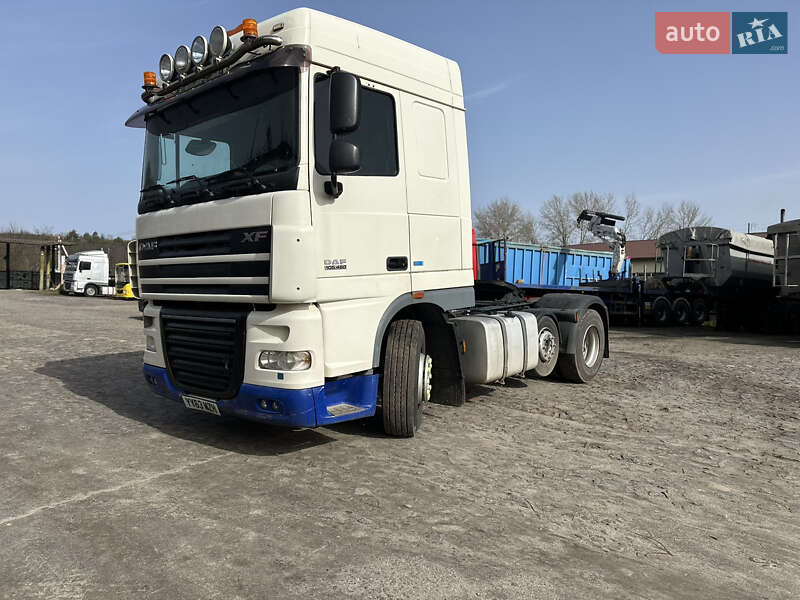 Тягач DAF XF 2013 в Киеве