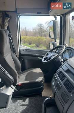 Тягач DAF XF 2015 в 
