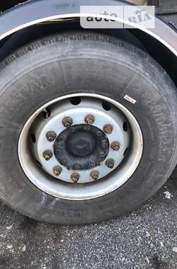 Тягач DAF XF 2015 в 