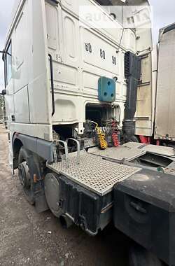 Тягач DAF XF 2006 в 