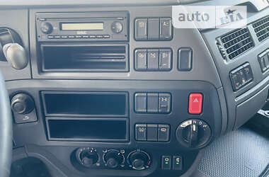 Тягач DAF XF 2015 в 