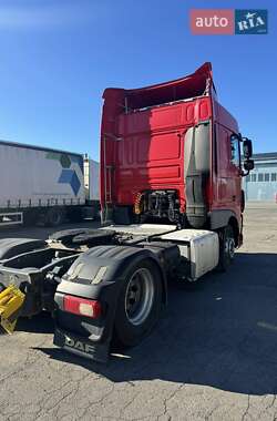 Тягач DAF XF 2015 в 