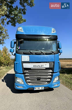 Тягач DAF XF 2014 в Жовкве