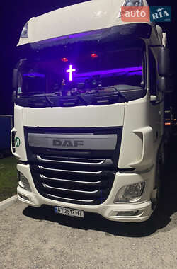 Тягач DAF XF 2014 в 