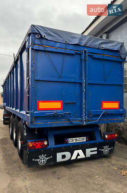 Тягач DAF XF 2000 в 