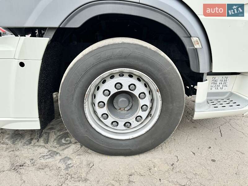 Тягач DAF XF 2017 в Ровно