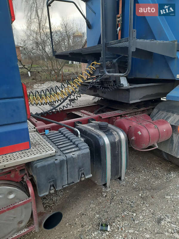 Зерновоз DAF XF 2002 в Тернополі