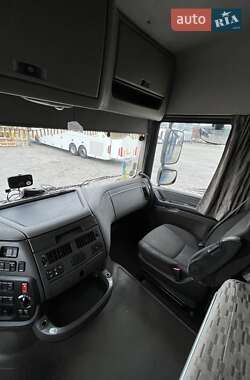 Тягач DAF XF 2014 в 