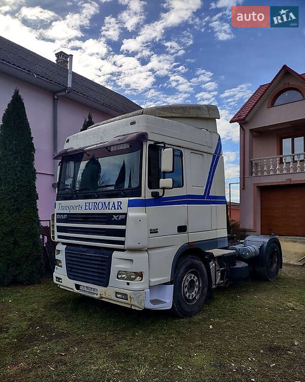Тягач DAF XF 2003 в Чернівцях
