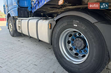 Тягач DAF XF 2015 в 