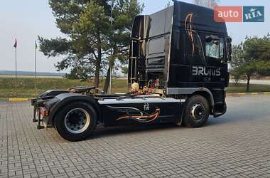 Тягач DAF XF 2006 в 