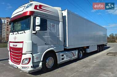 Тягач DAF XF 2016 в 