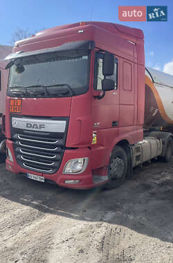 Тягач DAF XF 2015 в 