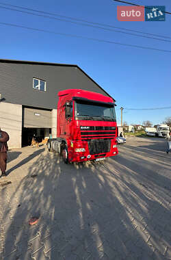 Тягач DAF XF 2005 в 
