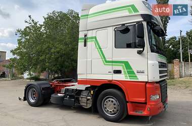 Тягач DAF XF 2011 в 