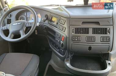 Тягач DAF XF 2015 в 