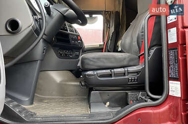 Тягач DAF XF 2016 в 