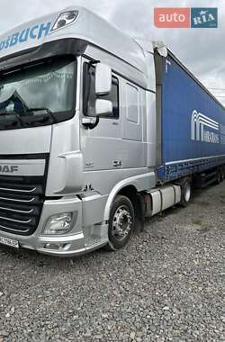Тягач DAF XF 2015 в 